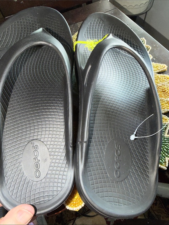 OOFOS OOriginal Black Recovery Flip Flops Men’s 9 Women’s 11 NWT main image 7